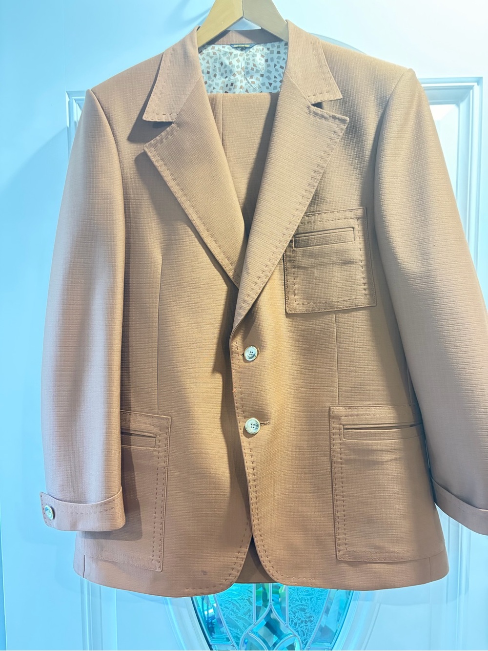 Vintage Rogers Aristocrat Labeled suite with Geometric Lining